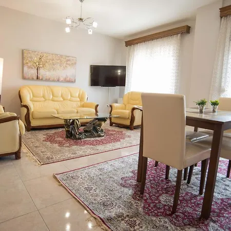 Friendly Flat 4 Apartment Edessa