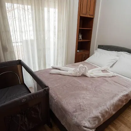 Apartment Friendly Flat 4 *
